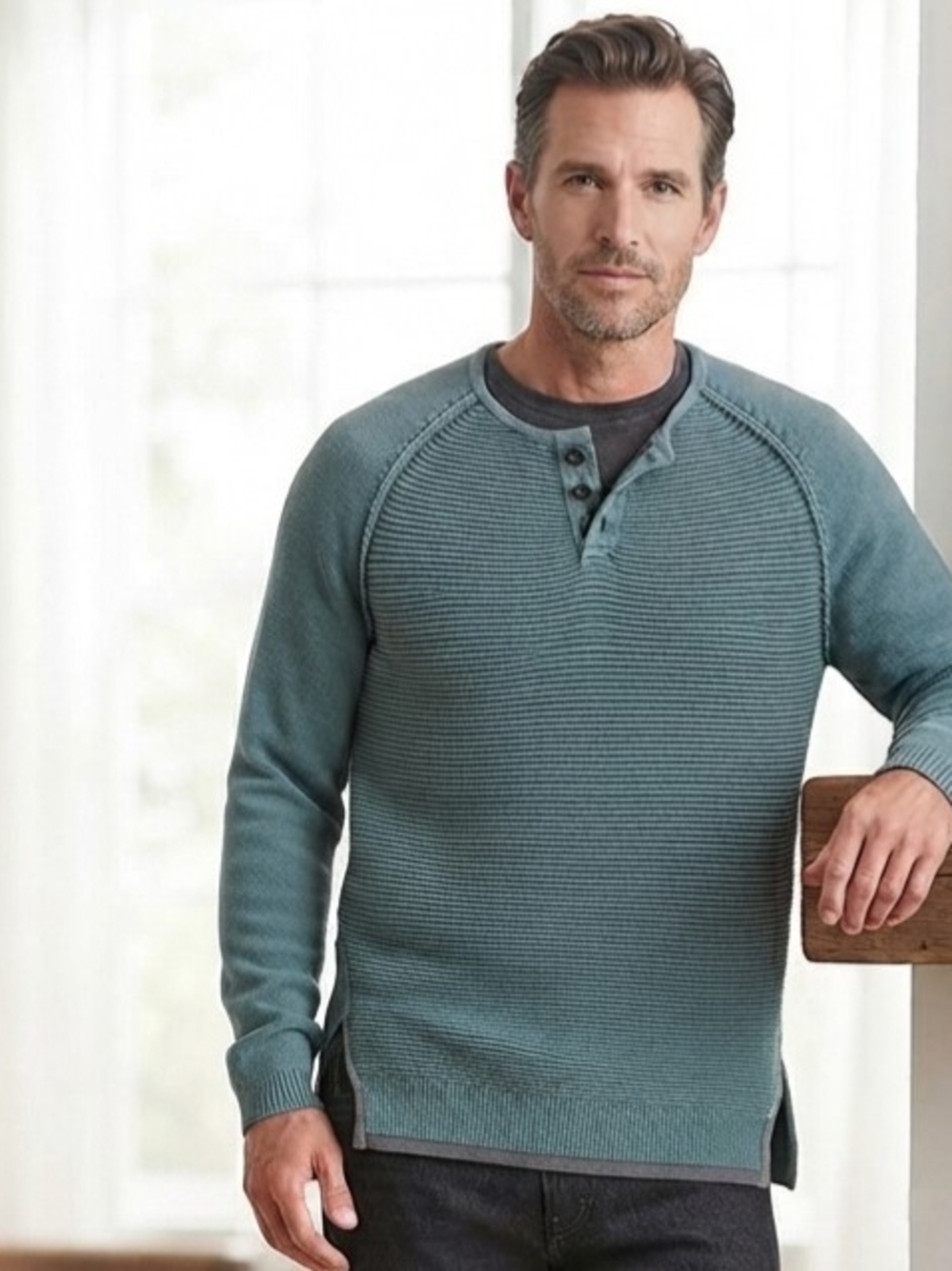 ​NWOT Carbon 2 Cobalt "Waterman" Henley Knit Sweater – XL